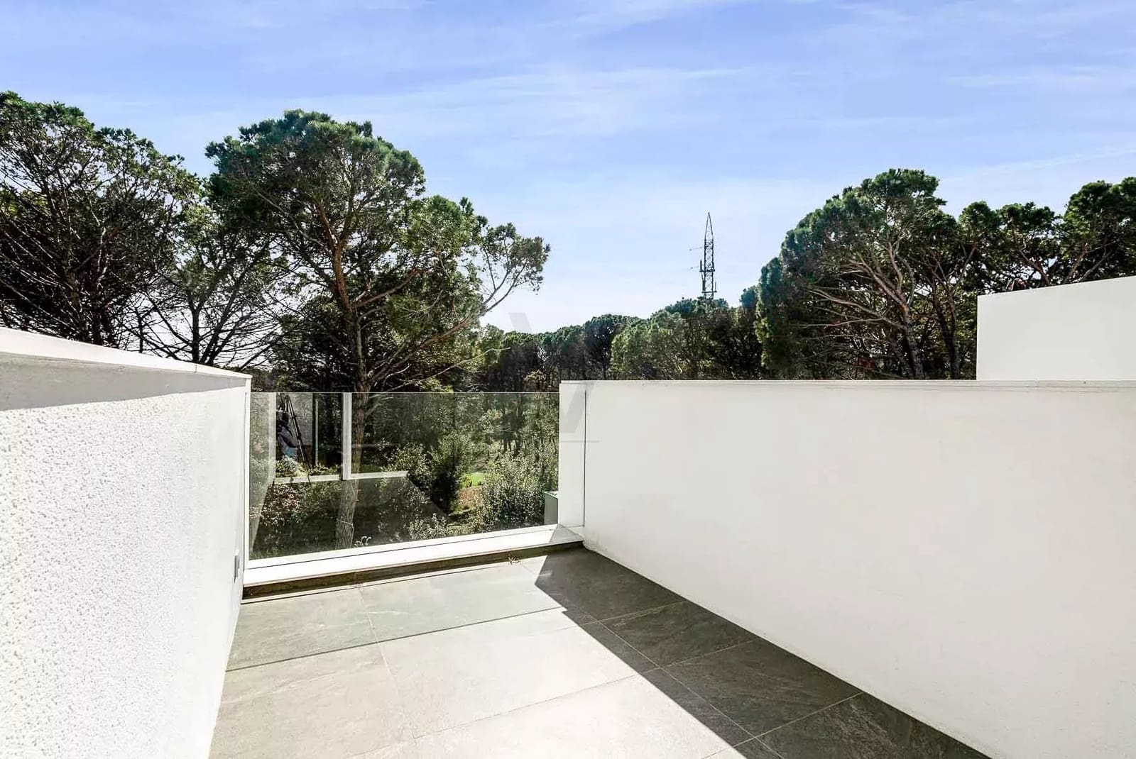 3 bedroom Apartment for rent in Caldes de Malavella with pool - € 5,000 (Ref: 9218733)