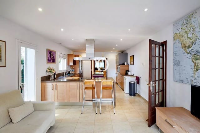 5 soveværelse Lejlighed til salg i Sitges - € 2.500.000 (Ref: 9300310)
