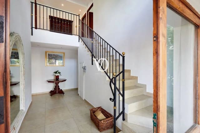 5 soveværelse Lejlighed til salg i Sitges - € 2.500.000 (Ref: 9300310)