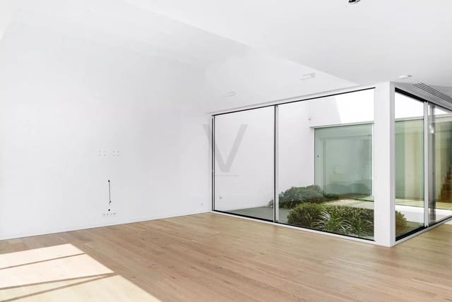 3 bedroom Apartment for sale in Caldes de Malavella with pool - € 1,590,000 (Ref: 9300311)