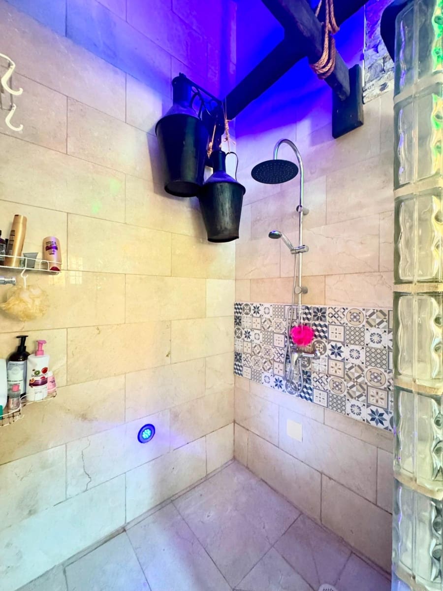 6 slaapkamer Finca/Landhuis te koop in La Hoya met zwembad garage - € 599.000 (Ref: 10004211)