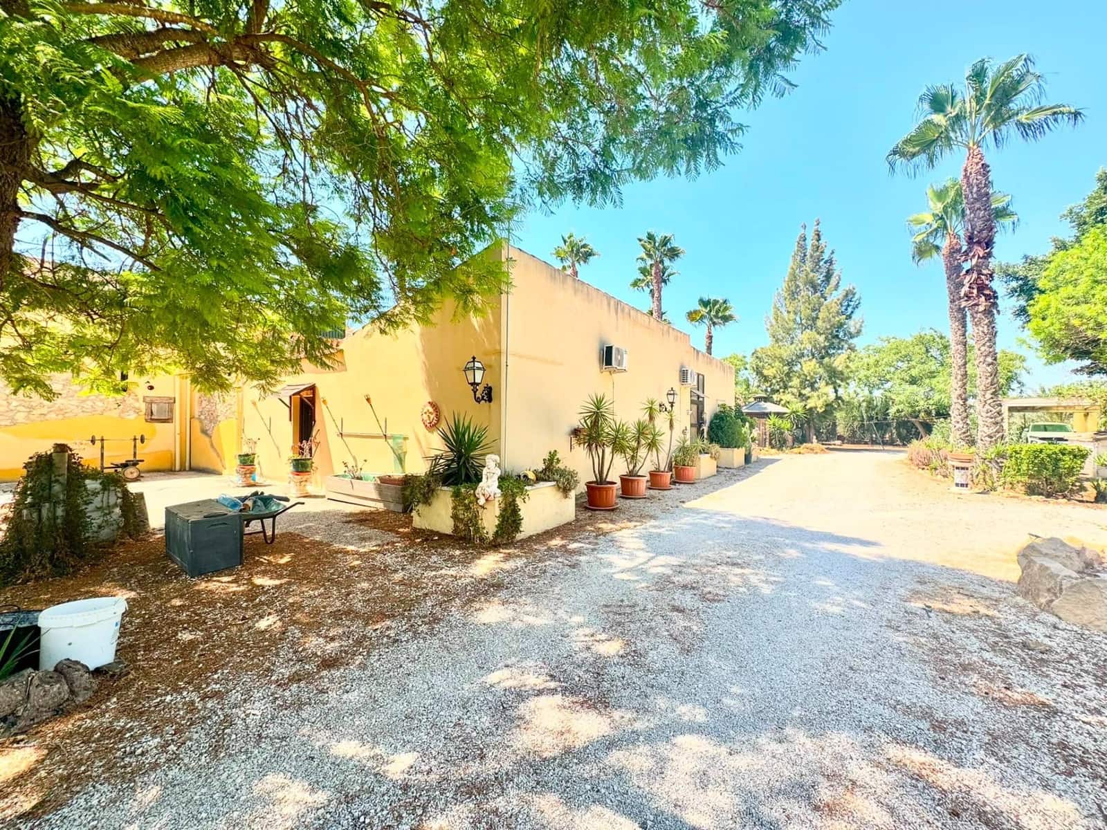 6 slaapkamer Finca/Landhuis te koop in La Hoya met zwembad garage - € 599.000 (Ref: 10004211)