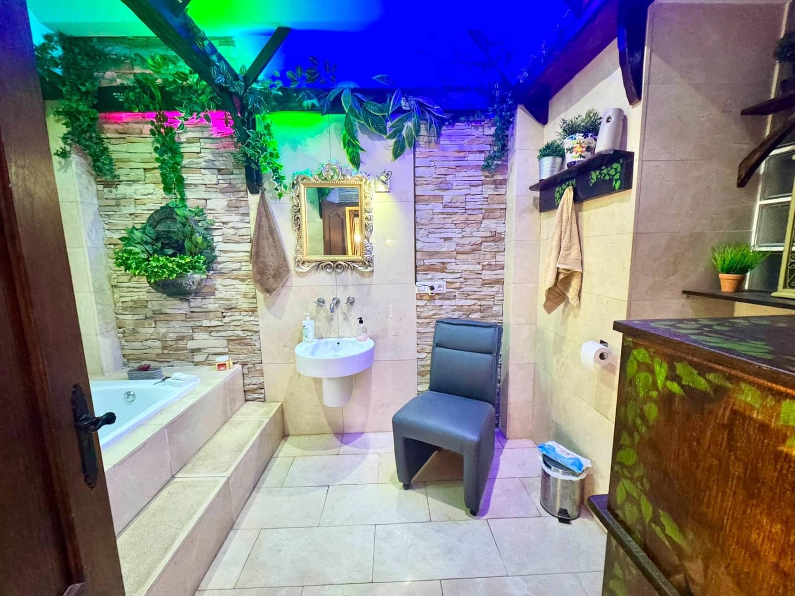 6 slaapkamer Finca/Landhuis te koop in La Hoya met zwembad garage - € 599.000 (Ref: 10004211)