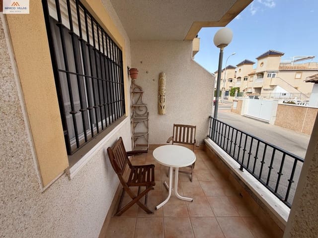 2 chambre Villa/Maison Mitoyenne à vendre à Guardamar del Segura avec piscine - 156 900 € (Ref: 10032082)
