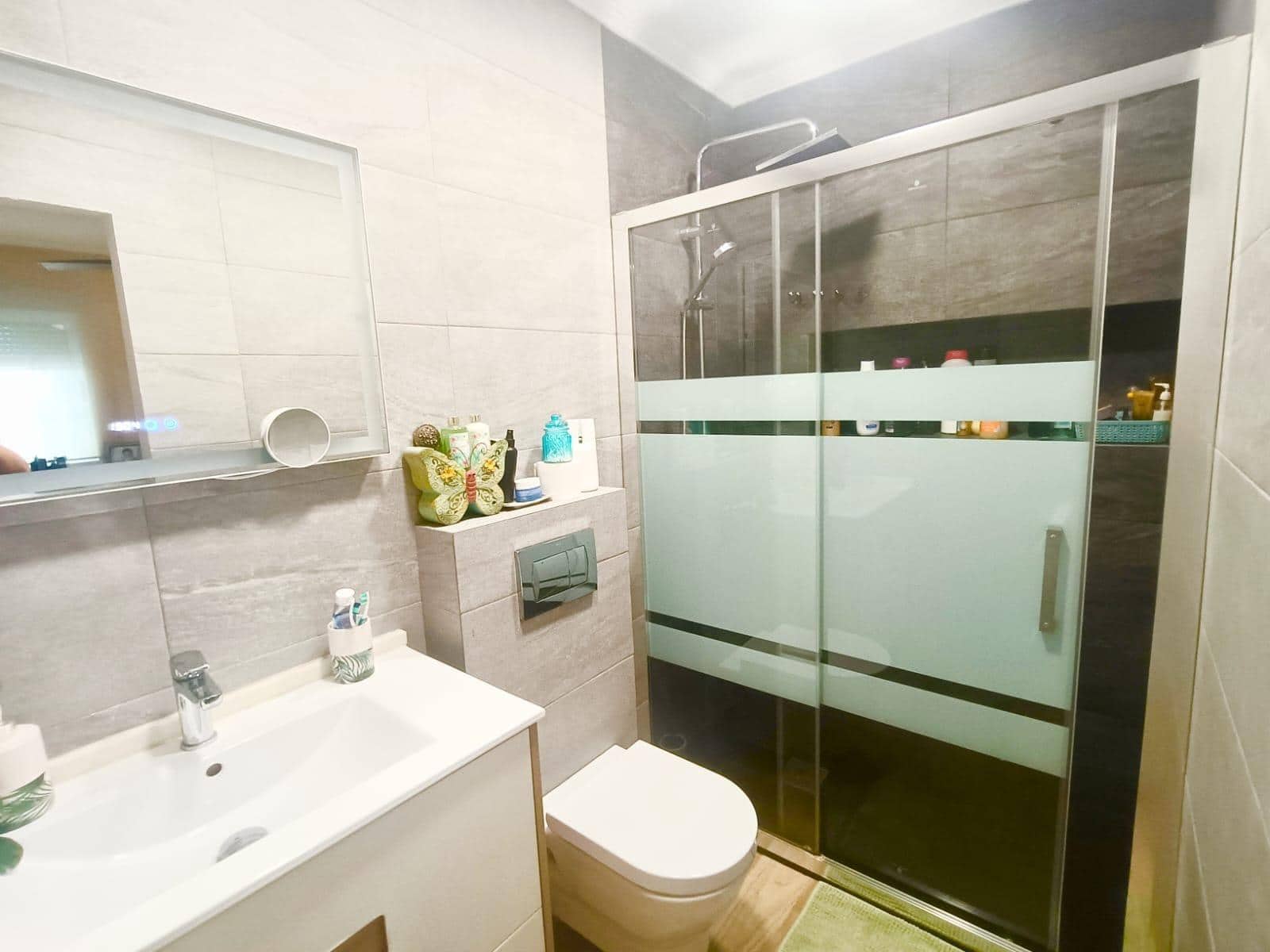 2 quarto Penthouse para venda em Torrevieja com garagem - 236 900 € (Ref: 10047351)