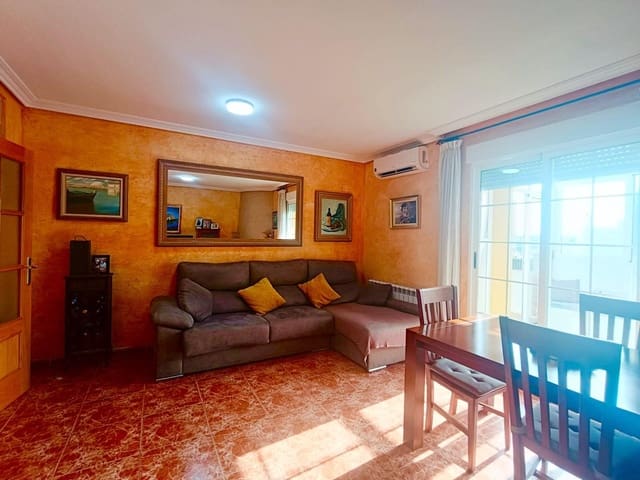 2 quarto Penthouse para venda em Puerto Deportivo, Torrevieja com garagem - 236 900 € (Ref: 10047351)