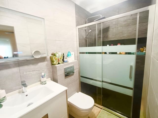 2 Zimmer Penthouse zu verkaufen in Puerto Deportivo, Torrevieja mit Garage - 227.260 € (Ref: 10047351)