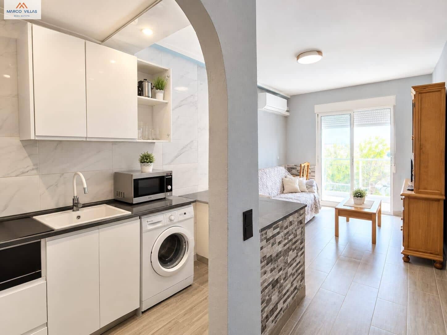 1 makuuhuone Huoneisto myytävänä paikassa Guardamar del Segura mukana uima-altaan - 156 900 € (Ref: 10062354)