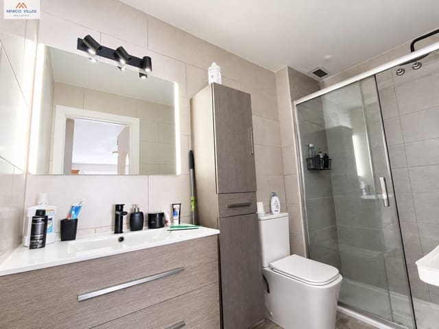 1 makuuhuone Huoneisto myytävänä paikassa Los Secanos, Guardamar del Segura mukana uima-altaan - 156 900 € (Ref: 10062354)