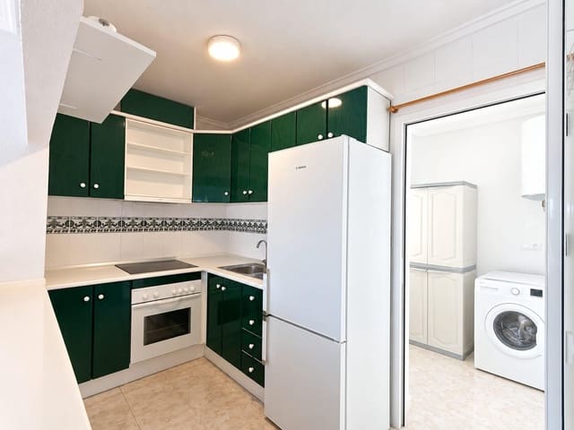 2 soveværelse Bungalow til salg i Guardamar del Segura med swimmingpool garage - € 159.800 (Ref: 10076461)