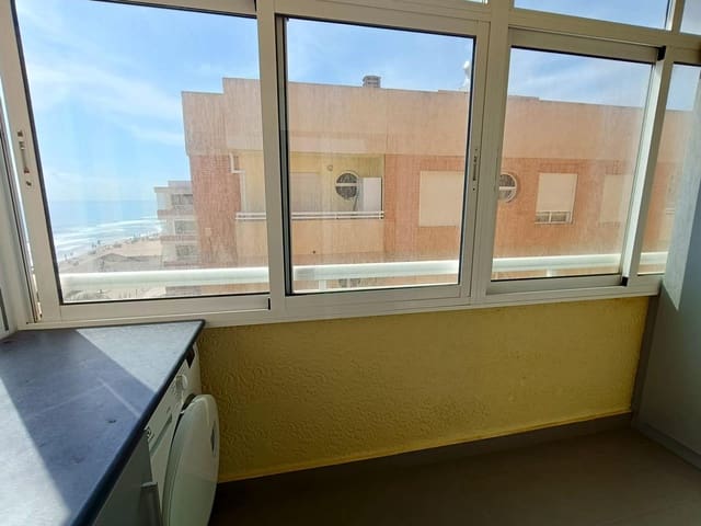 4 soveværelse Penthouse til salg i Guardamar del Segura med garage - € 598.900 (Ref: 10094715)