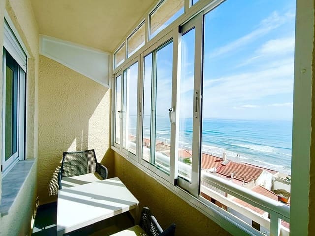 4 soveværelse Penthouse til salg i Guardamar del Segura med garage - € 598.900 (Ref: 10094715)