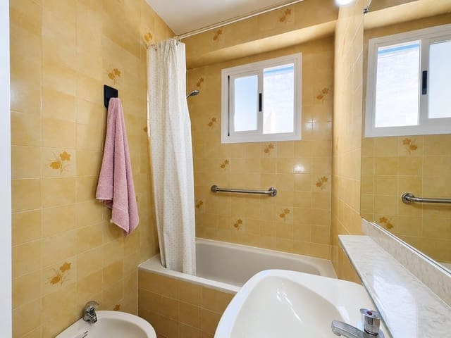 3 camera da letto Appartamento in vendita in Torrevieja con garage - 265.000 € (Rif: 10098449)