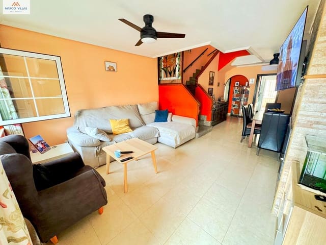 3 slaapkamer Rijtjeshuis te koop in Heredades, Almoradí met zwembad garage - € 225.500 (Ref: 10129528)