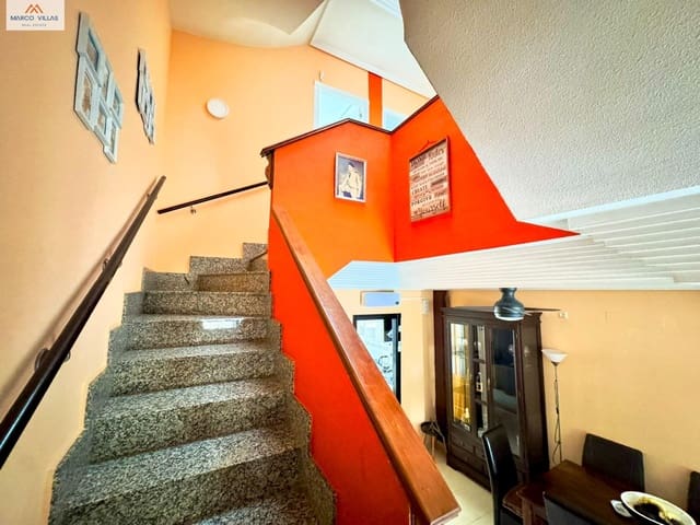 3 slaapkamer Rijtjeshuis te koop in Heredades, Almoradí met zwembad garage - € 225.500 (Ref: 10129528)