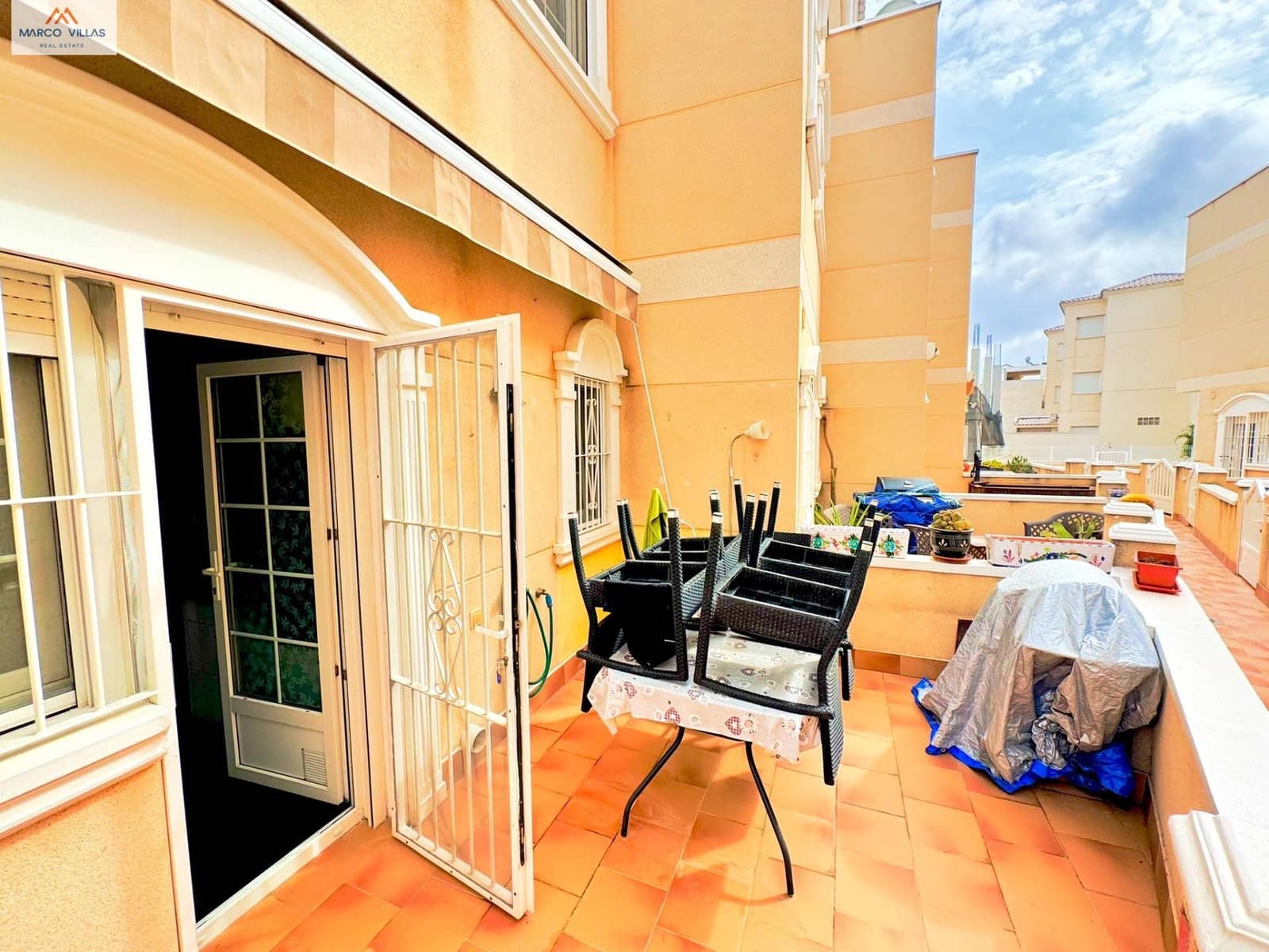 Adosado de 3 habitaciones en Heredades en venta con piscina garaje - 225.500 € (Ref: 10129528)