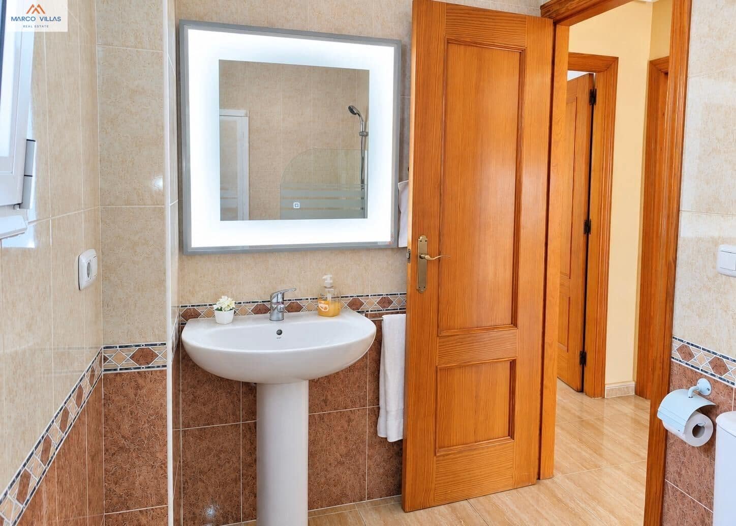 3 bedroom Villa for sale in San Fulgencio with pool - € 239,000 (Ref: 10147158)