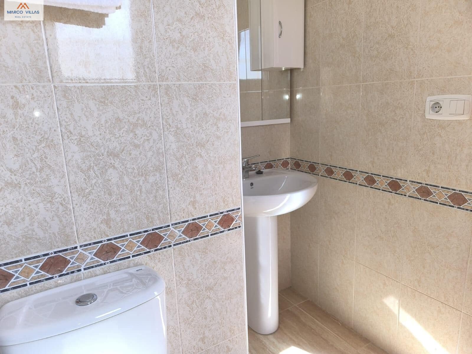 3 bedroom Villa for sale in San Fulgencio with pool - € 239,000 (Ref: 10147158)