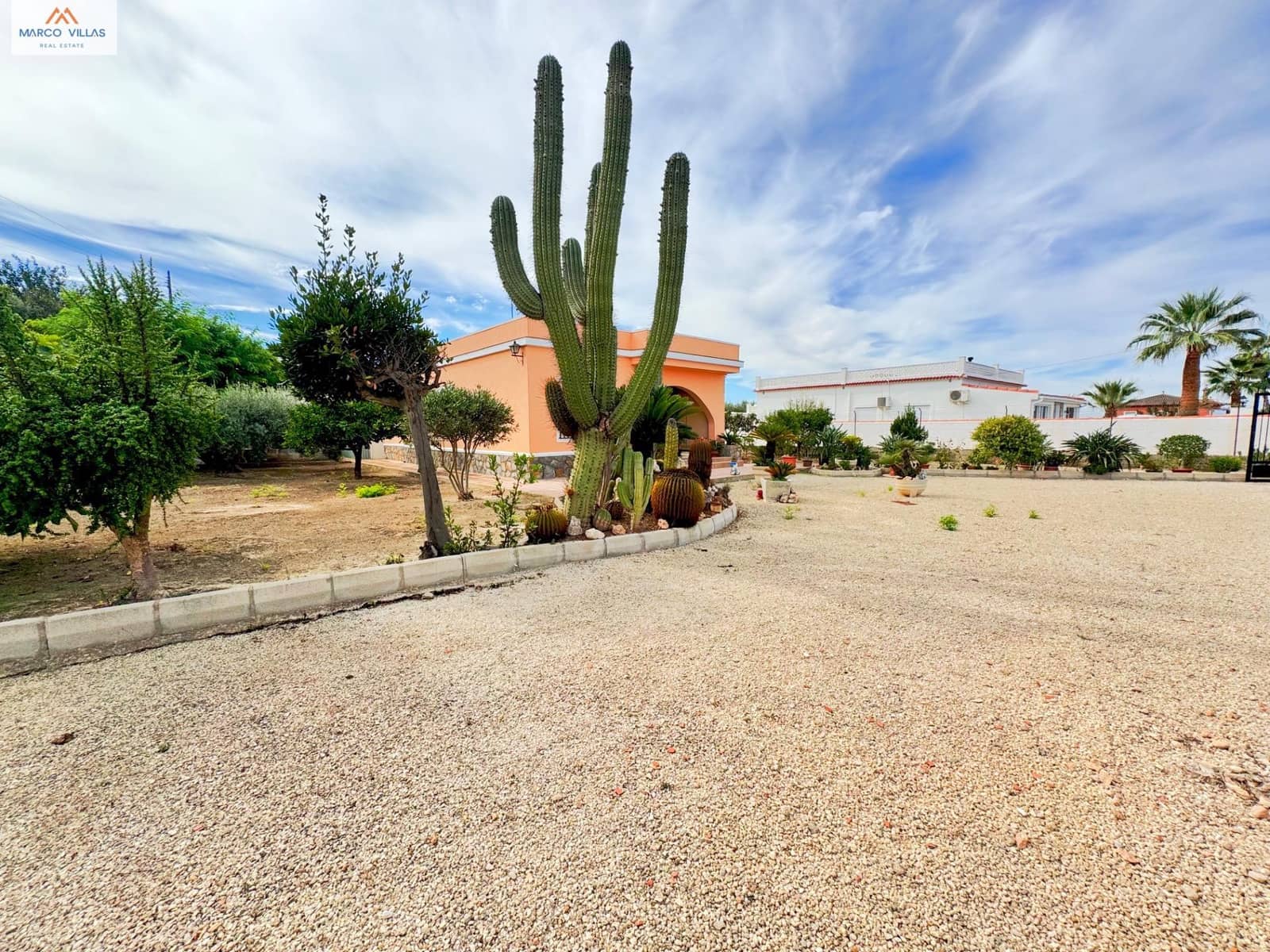 3 bedroom Finca/Country House for sale in San Fulgencio - € 385,000 (Ref: 10150376)
