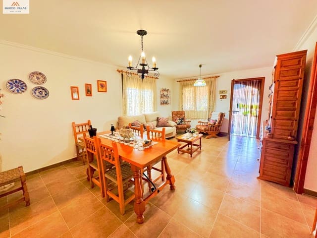 3 bedroom Finca/Country House for sale in San Fulgencio - € 385,000 (Ref: 10150376)