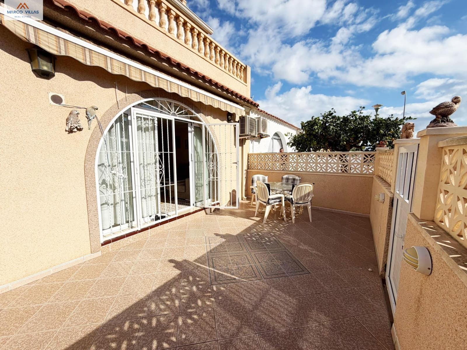 3 soverom Rekkehus til salgs i Torrevieja - € 199 000 (Ref: 10157973)