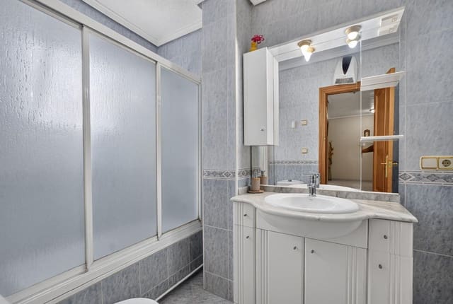 3 slaapkamer Penthouse te koop in Torrevieja - € 189.000 (Ref: 10161532)