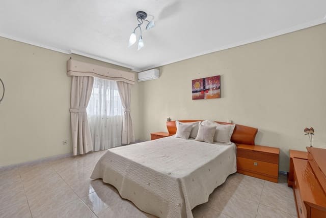 3 slaapkamer Penthouse te koop in Torrevieja - € 189.000 (Ref: 10161532)