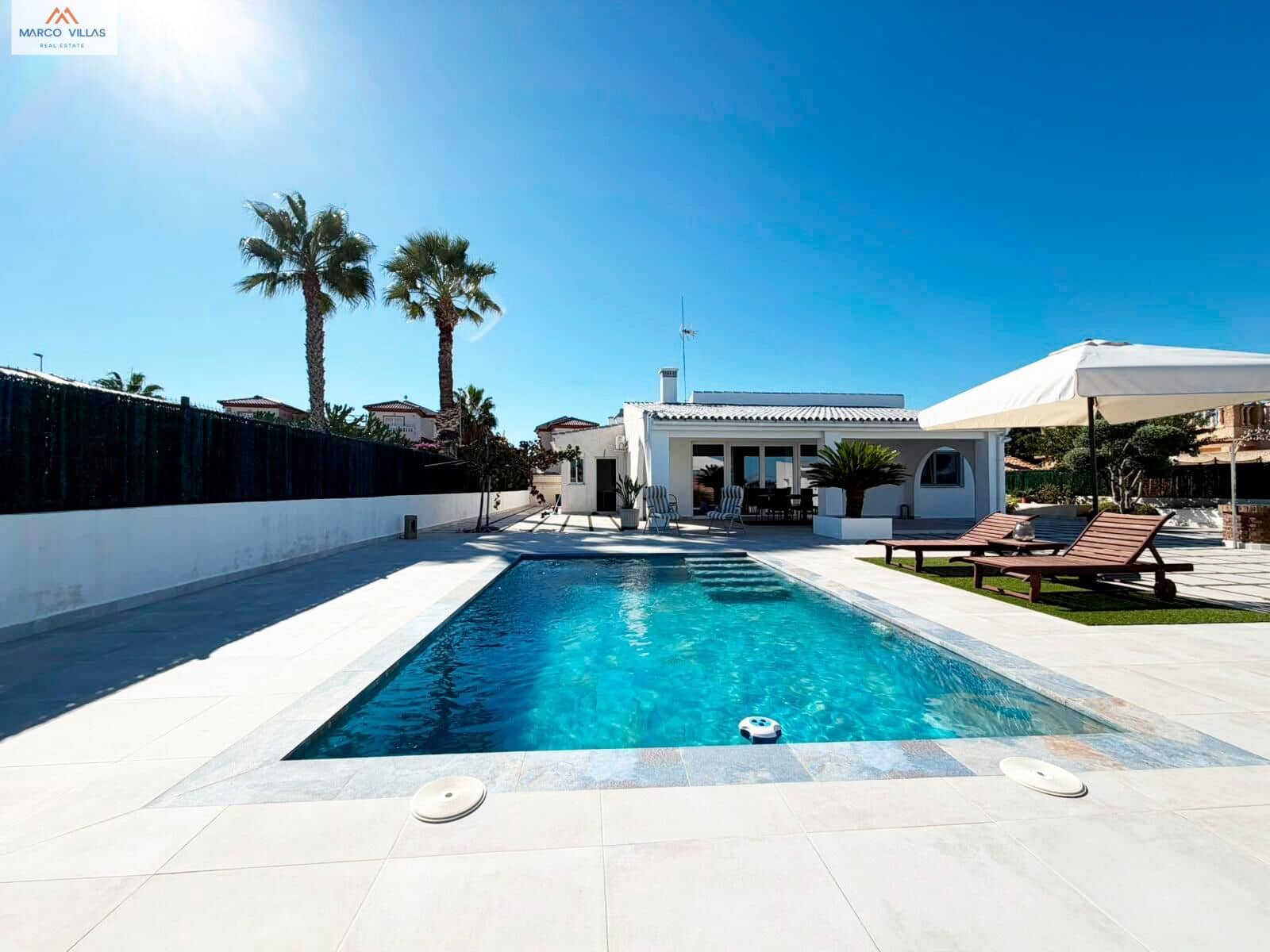 2 soverom Villa til salgs i San Fulgencio med svømmebasseng - € 380 000 (Ref: 10168472)