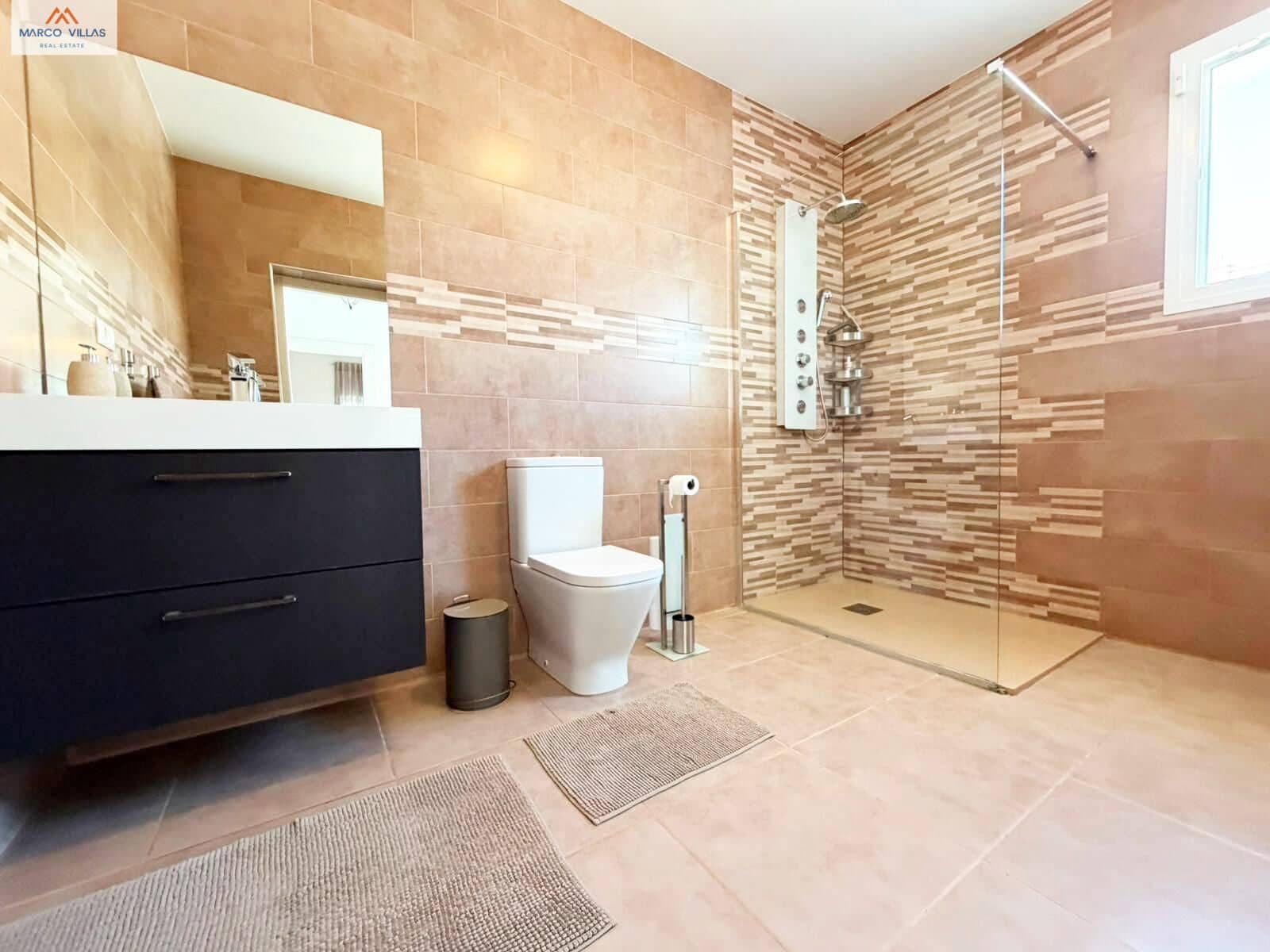 2 soverom Villa til salgs i San Fulgencio med svømmebasseng - € 380 000 (Ref: 10168472)