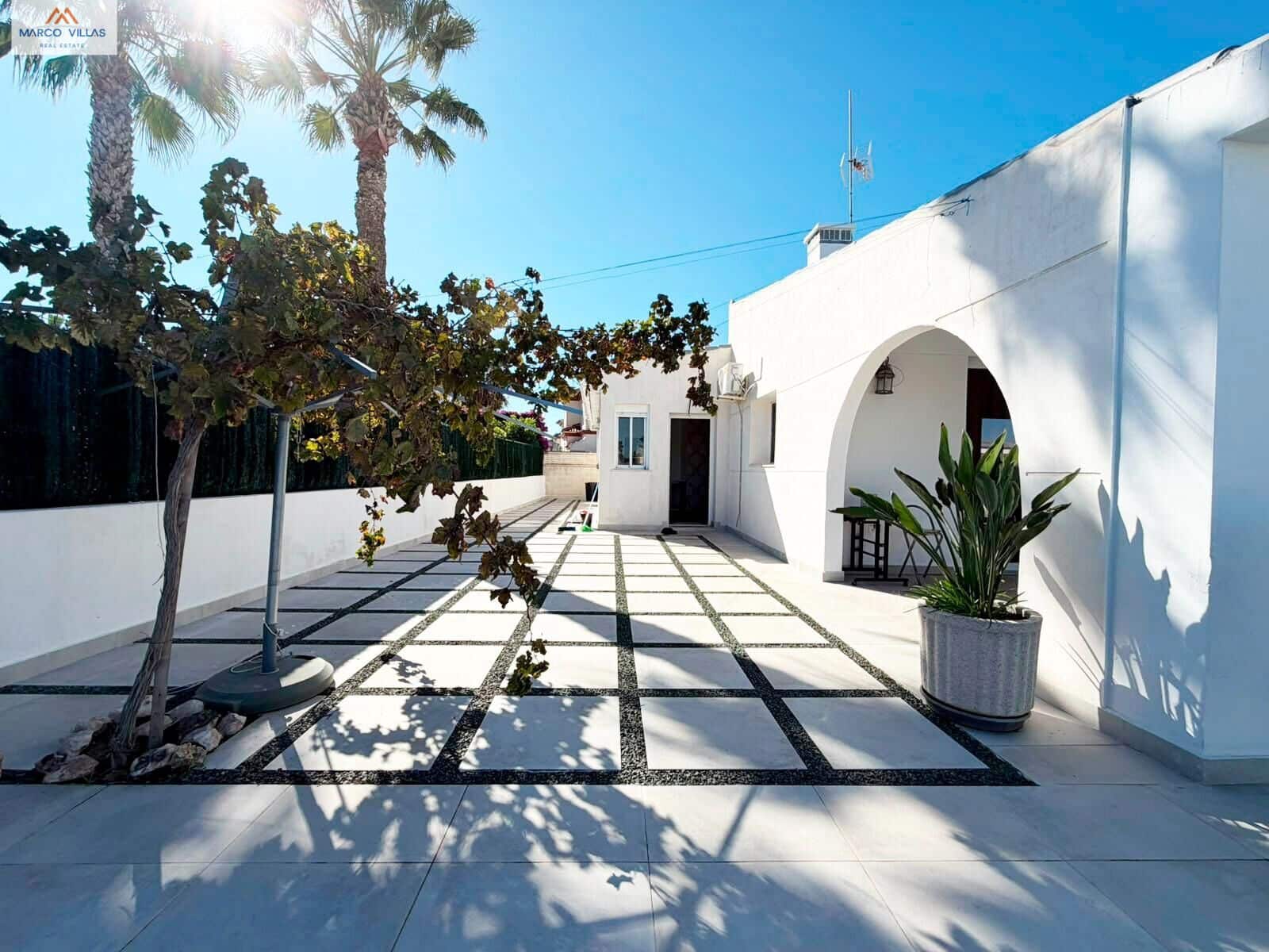 2 soverom Villa til salgs i San Fulgencio med svømmebasseng - € 380 000 (Ref: 10168472)