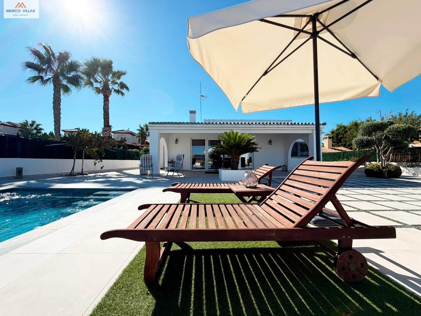 2 chambre Villa/Maison à vendre à San Fulgencio avec piscine - 380 000 € (Ref: 10168472)