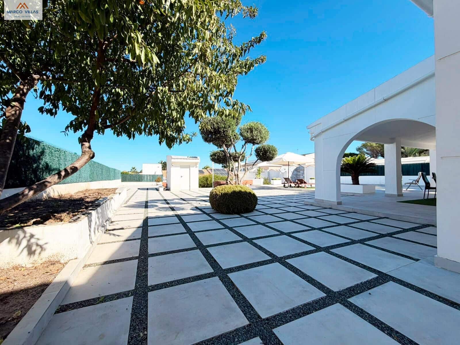 2 chambre Villa/Maison à vendre à San Fulgencio avec piscine - 380 000 € (Ref: 10168472)
