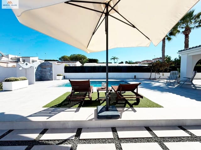 2 soveværelse Villa til salg i San Fulgencio med swimmingpool - € 380.000 (Ref: 10168472)