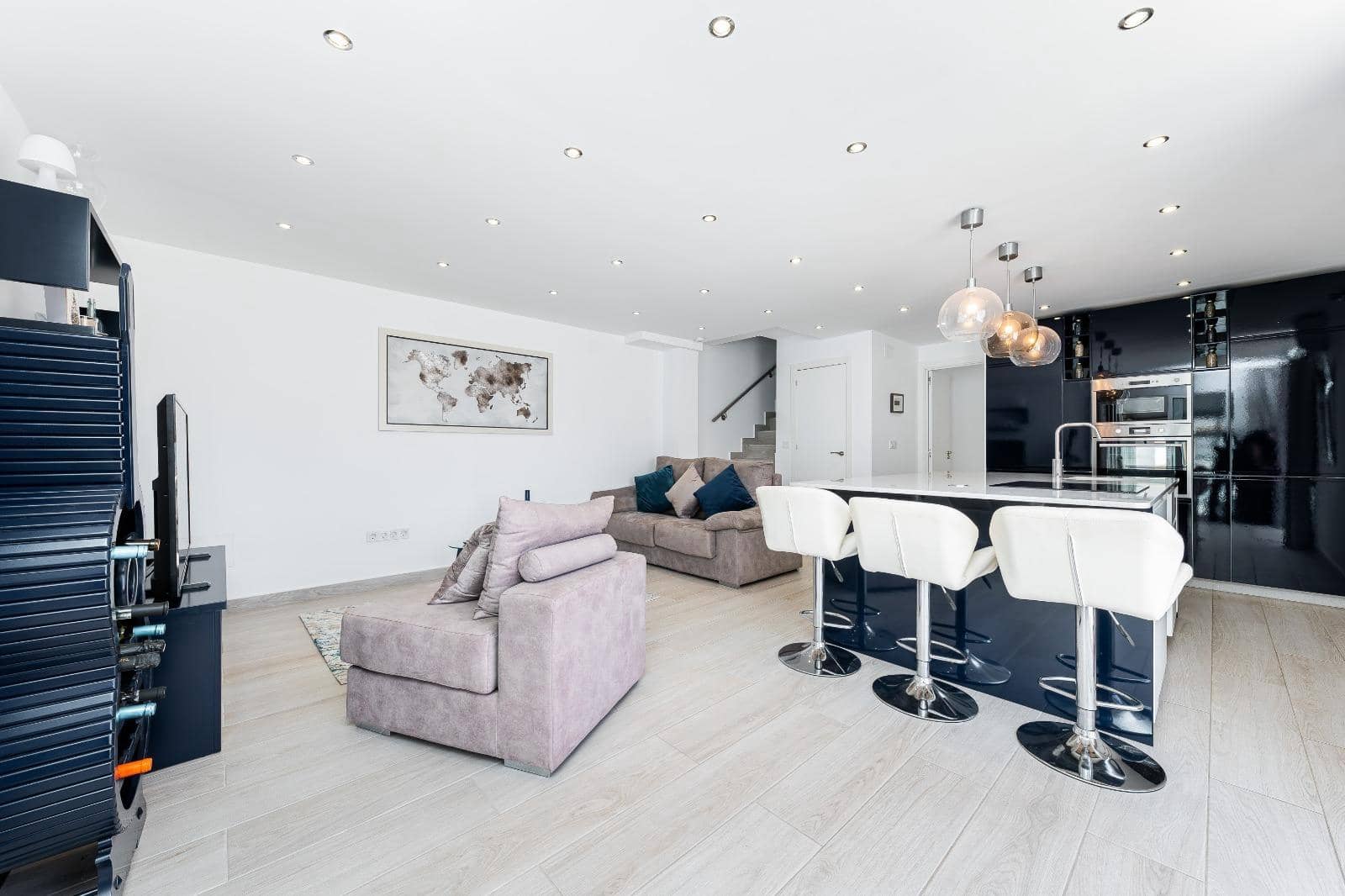 4 soveværelse Villa til salg i Torrevieja med swimmingpool - € 269.000 (Ref: 10168473)