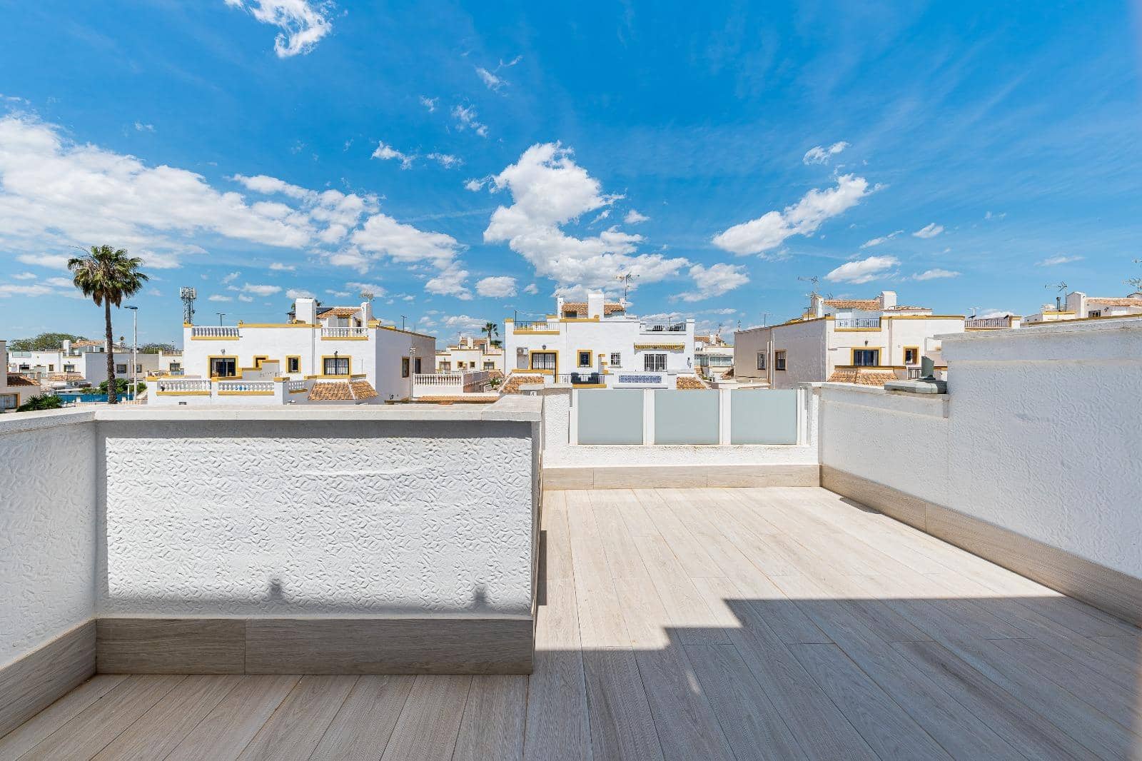 4 soveværelse Villa til salg i Torrevieja med swimmingpool - € 269.000 (Ref: 10168473)