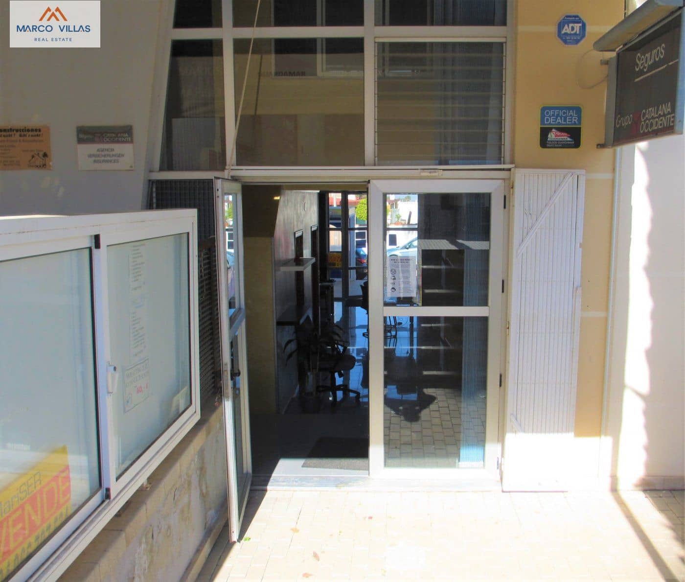 Commercial for sale in San Fulgencio - € 119,000 (Ref: 6164222)