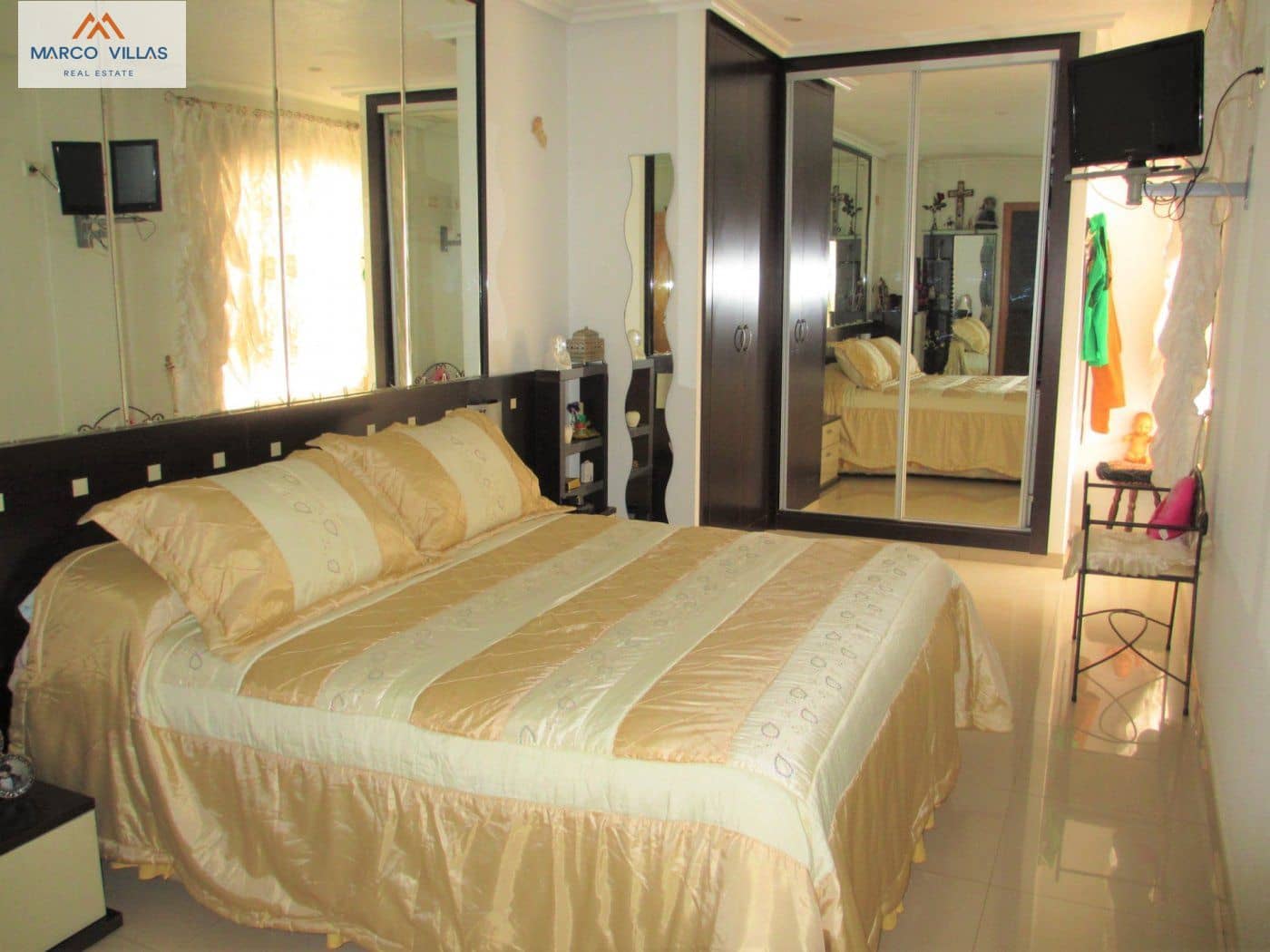 3 chambre Villa/Maison Mitoyenne à vendre à Granja de Rocamora avec piscine garage - 199 890 € (Ref: 6164224)