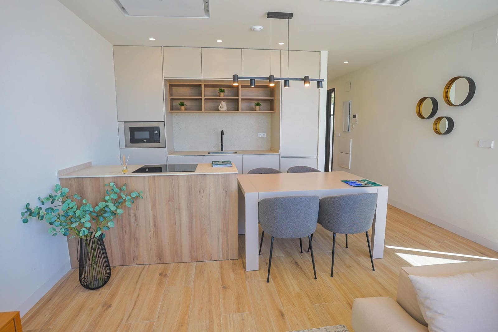 3 bedroom Villa for sale in Torre de la Horadada with pool garage - € 589,000 (Ref: 6475809)