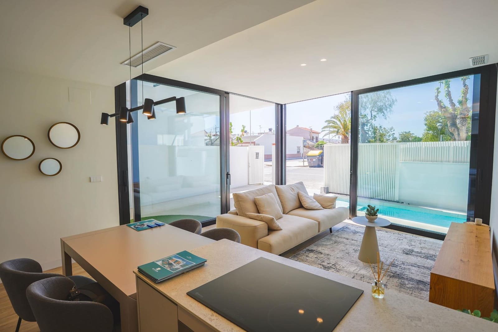 3 bedroom Villa for sale in Torre de la Horadada with pool garage - € 589,000 (Ref: 6475809)