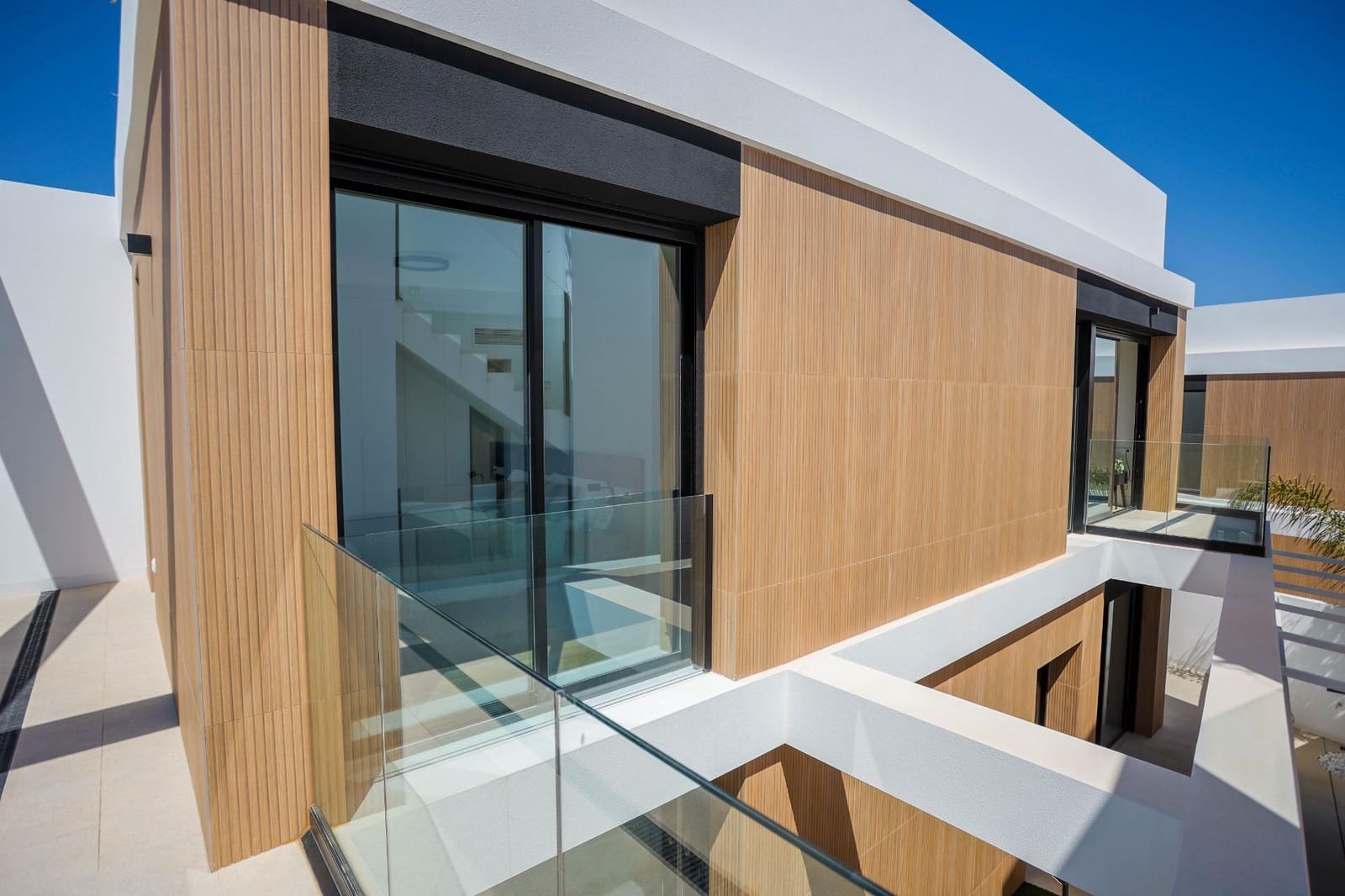 3 bedroom Villa for sale in Torre de la Horadada with pool garage - € 589,000 (Ref: 6475809)