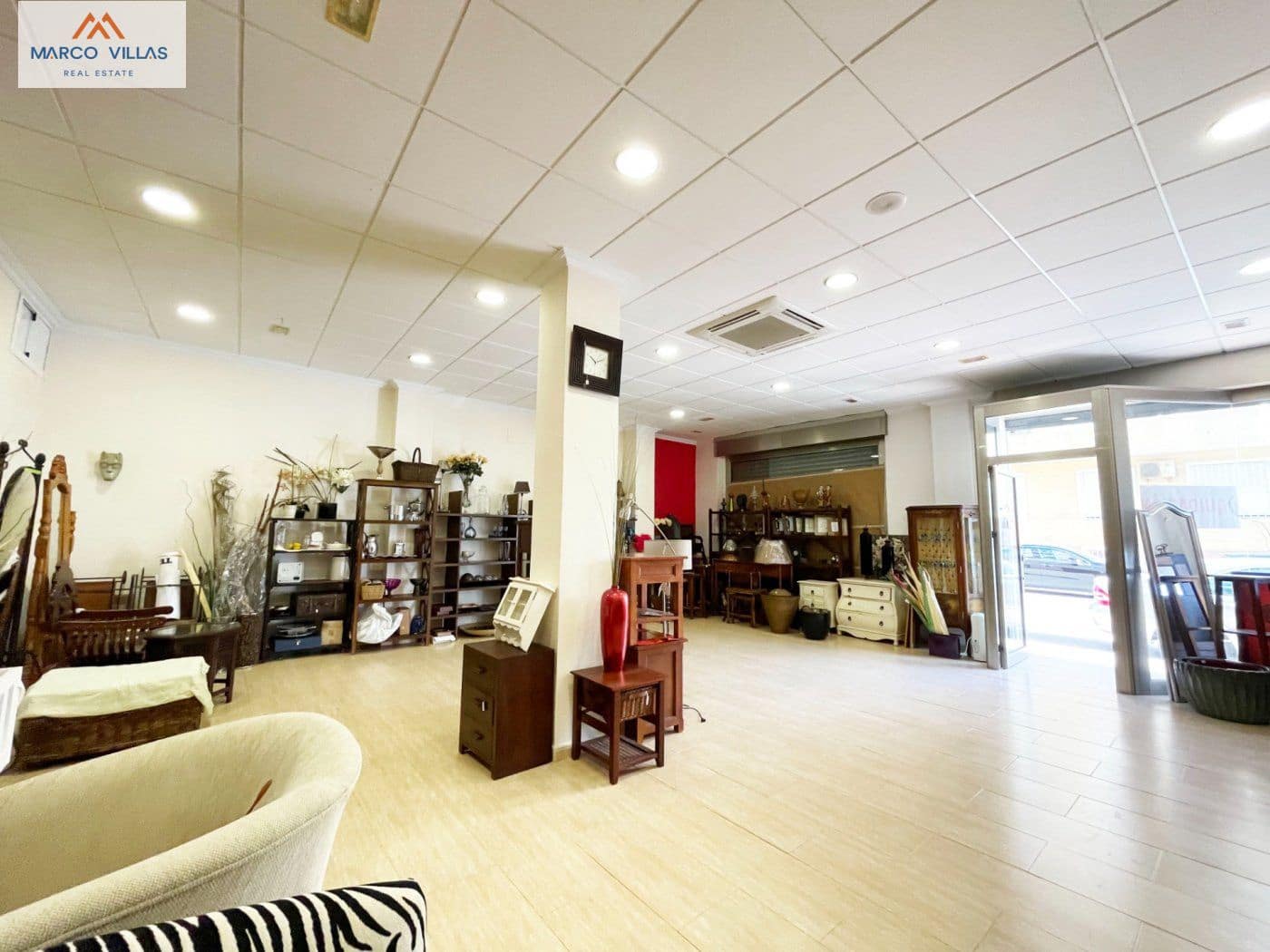 Erhverv til salg i Guardamar del Segura - € 240.000 (Ref: 6874445)