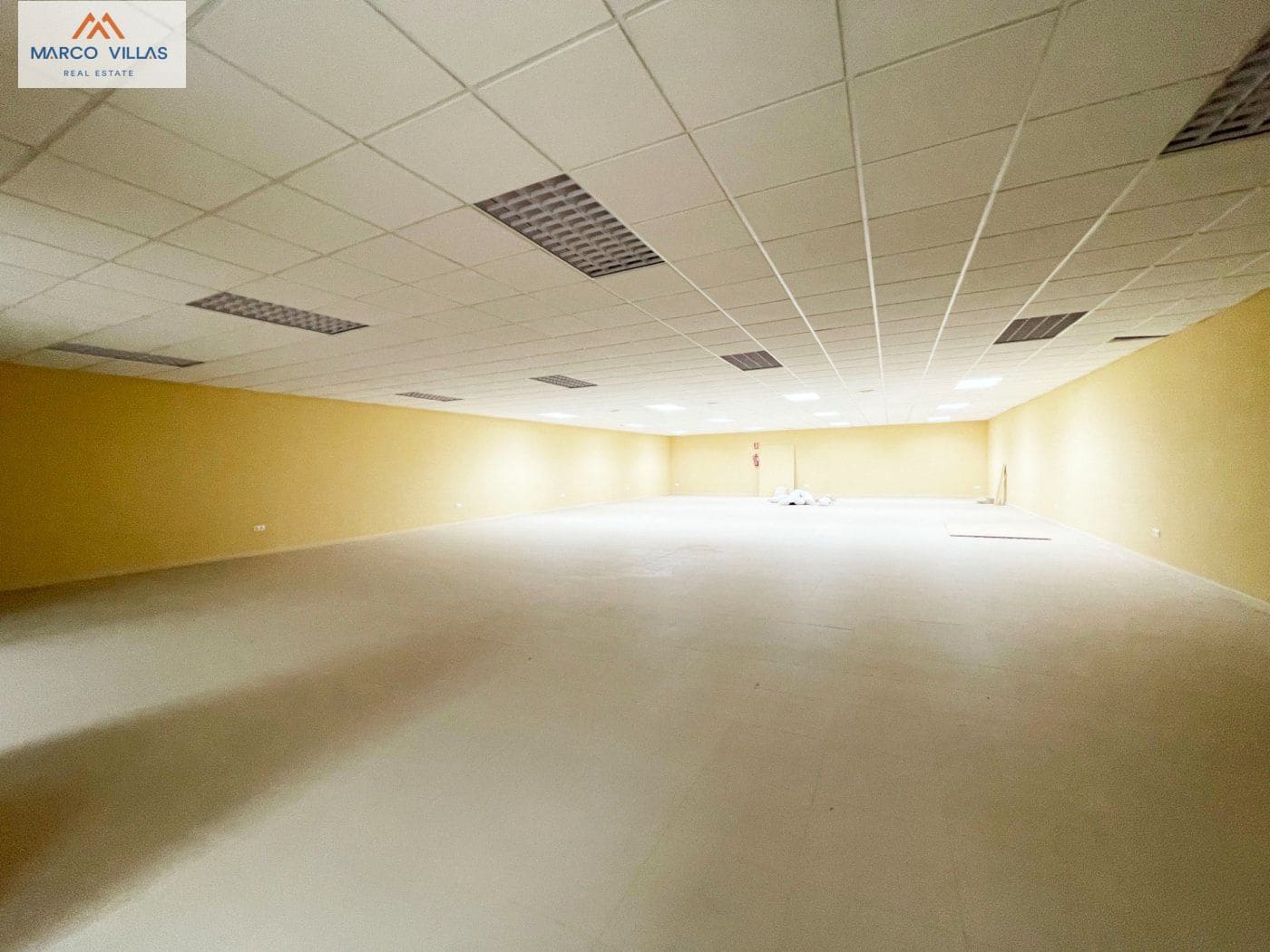 Erhverv til salg i Benijofar - € 560.000 (Ref: 6920207)