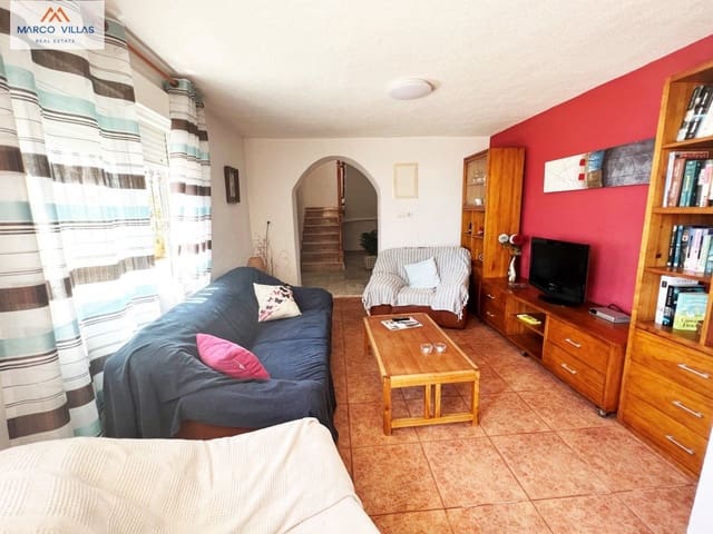 7 sovrum Villa till salu i Guardamar Playa, Guardamar del Segura - 750 000 € (Ref: 7009217)