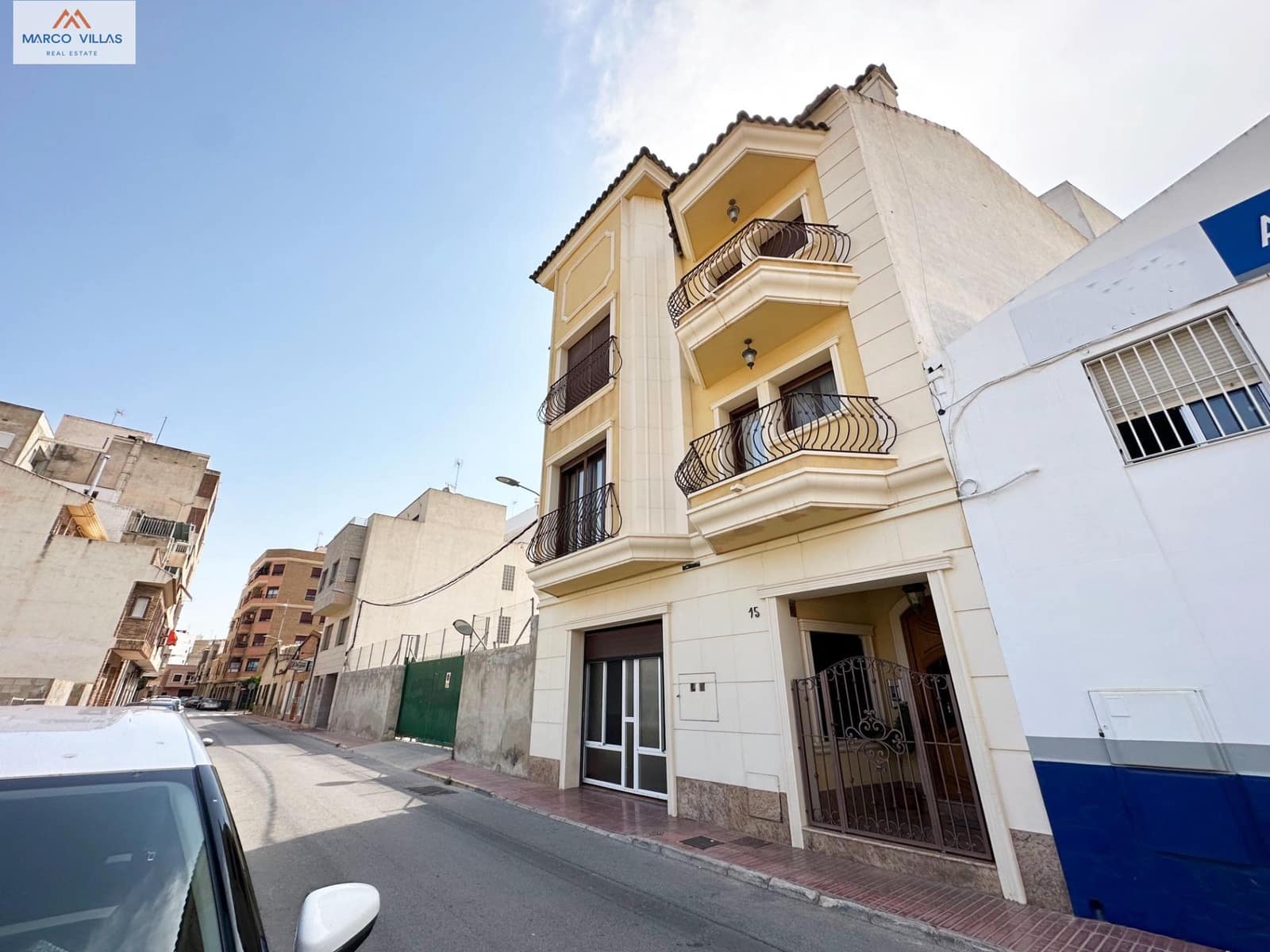 3 soveværelse Byhus til salg i Callosa de Segura med garage - € 420.000 (Ref: 7653219)