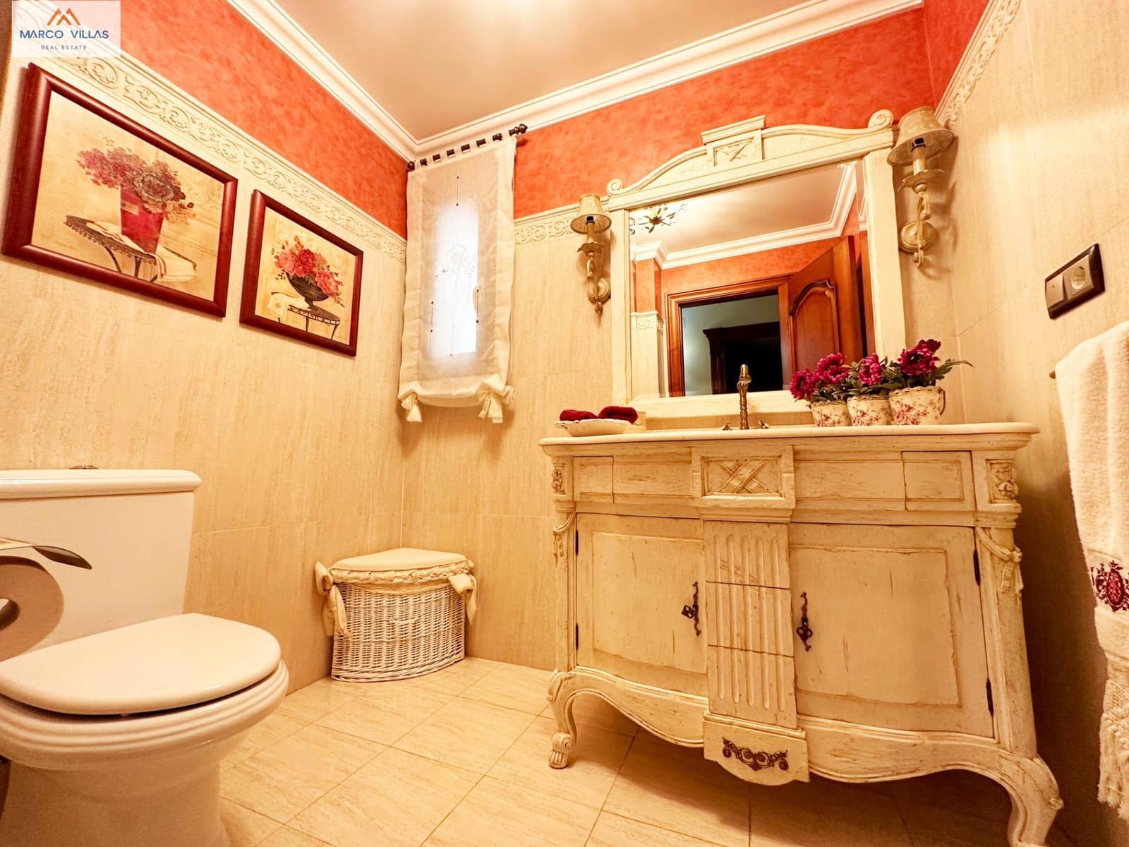 3 soveværelse Byhus til salg i Callosa de Segura med garage - € 420.000 (Ref: 7653219)