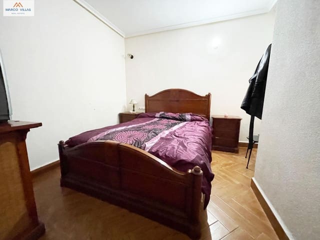 3 Zimmer Penthouse zu verkaufen in Torrevieja - 149.000 € (Ref: 7829559)