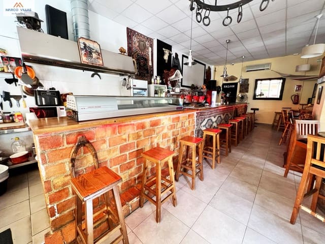 Commercial for sale in San Fulgencio - € 78,000 (Ref: 7865402)