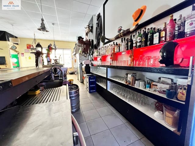 Commercial for sale in San Fulgencio - € 78,000 (Ref: 7865402)