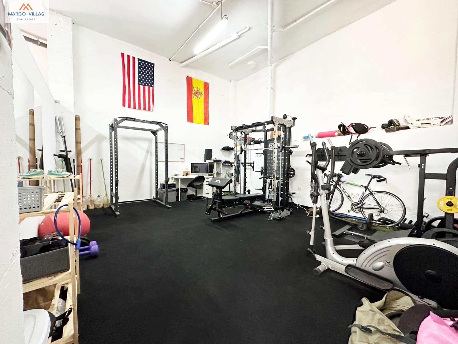 4 soverom Villa til salgs i Guardamar del Segura med garasje - € 485 000 (Ref: 8089735)