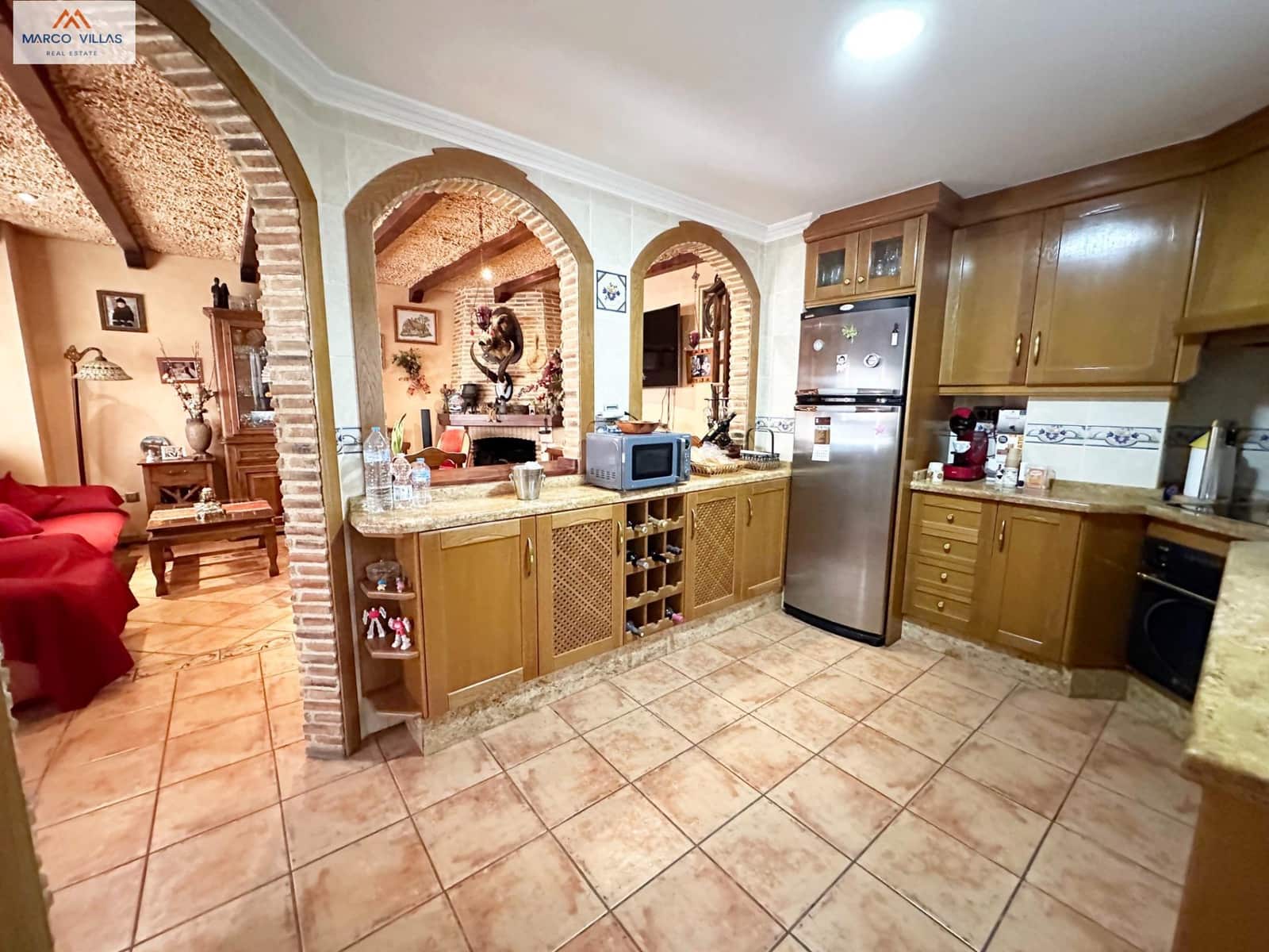 4 soverom Villa til salgs i Guardamar del Segura med garasje - € 485 000 (Ref: 8089735)